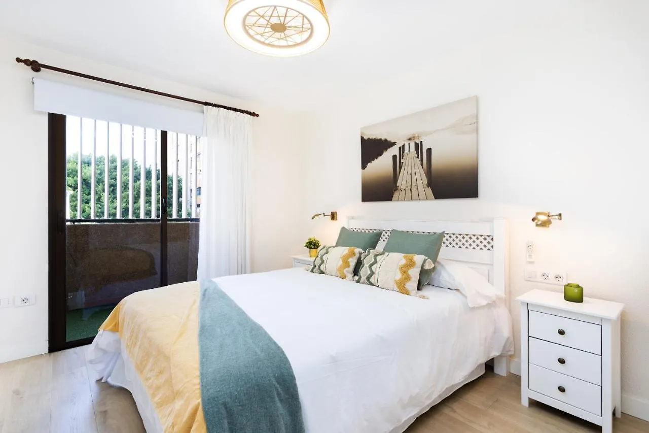 Home2Book Design Apartment Residencial Anaga Santa Cruz de Tenerife 0*,
